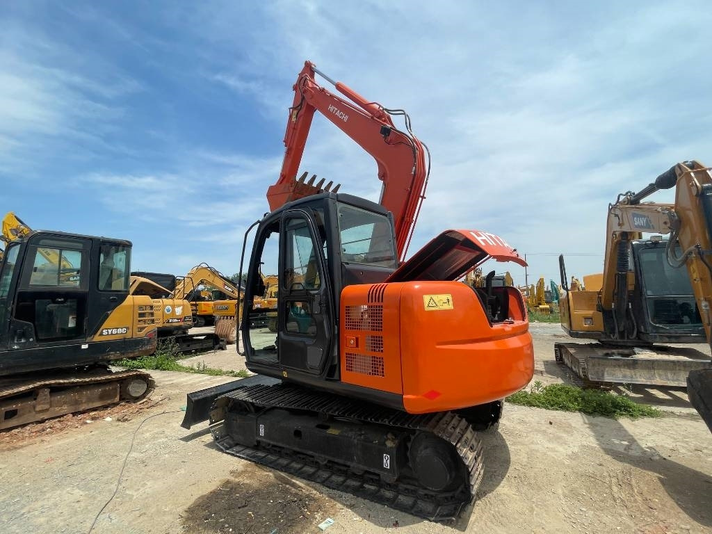 Hitachi ZX 70 - Miniexcavadora: foto 2 Hitachi ZX 70 - Miniexcavadora: foto 2