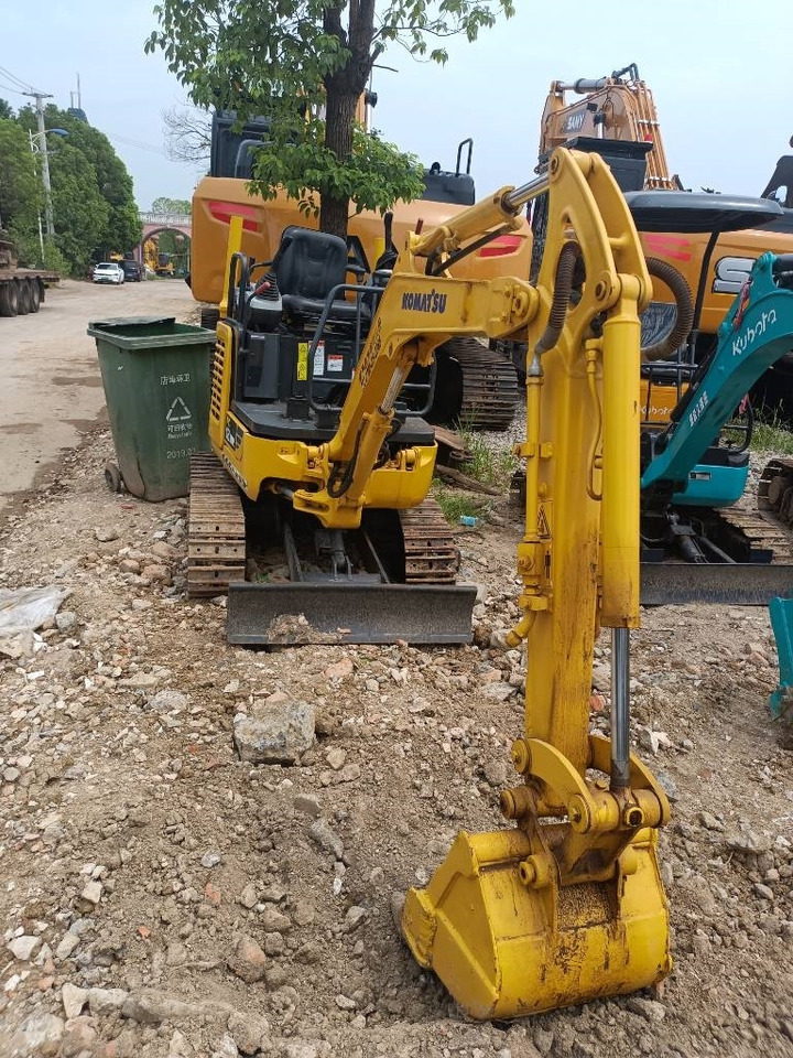 Komatsu PC 18 - Excavadora de cadenas: foto 2 Komatsu PC 18 - Excavadora de cadenas: foto 2