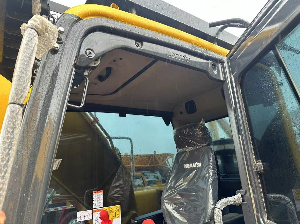 Komatsu PC 200 - Excavadora de cadenas: foto 3 Komatsu PC 200 - Excavadora de cadenas: foto 3