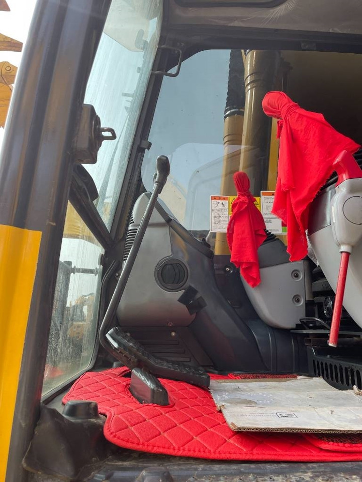 Komatsu PC 200  - Excavadora de cadenas: foto 4 Komatsu PC 200  - Excavadora de cadenas: foto 4