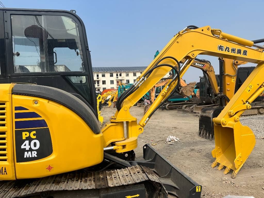 Komatsu PC 40 - Excavadora de cadenas: foto 1 Komatsu PC 40 - Excavadora de cadenas: foto 1