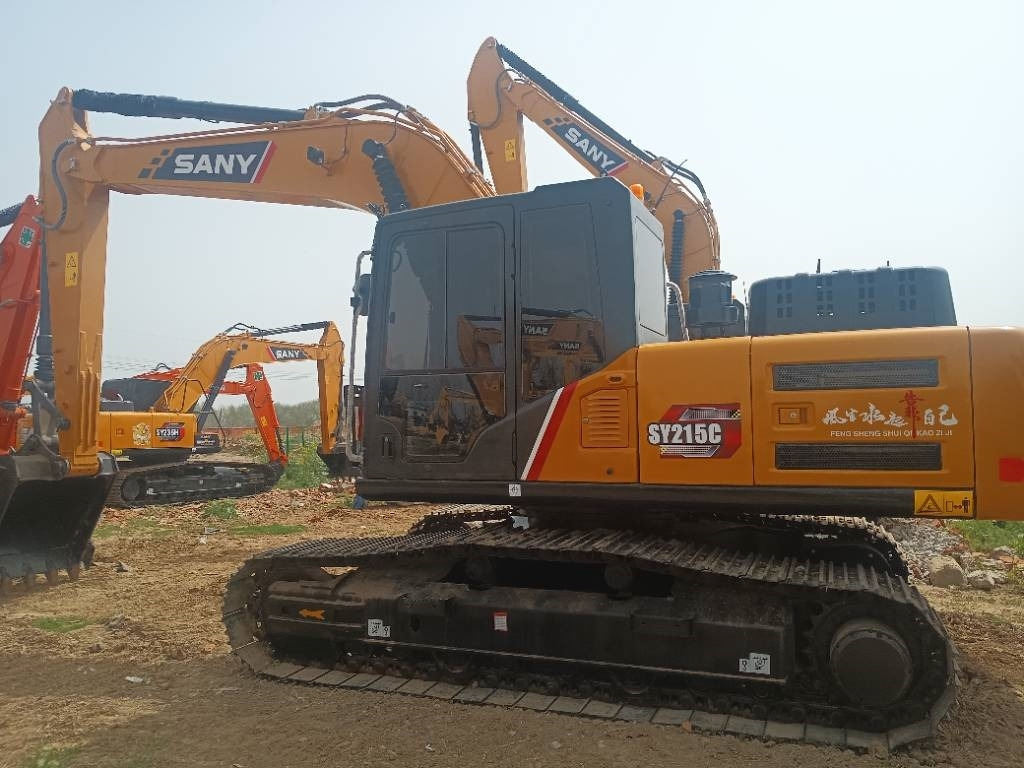 Sany SY 215 C - Excavadora de cadenas: foto 2 Sany SY 215 C - Excavadora de cadenas: foto 2