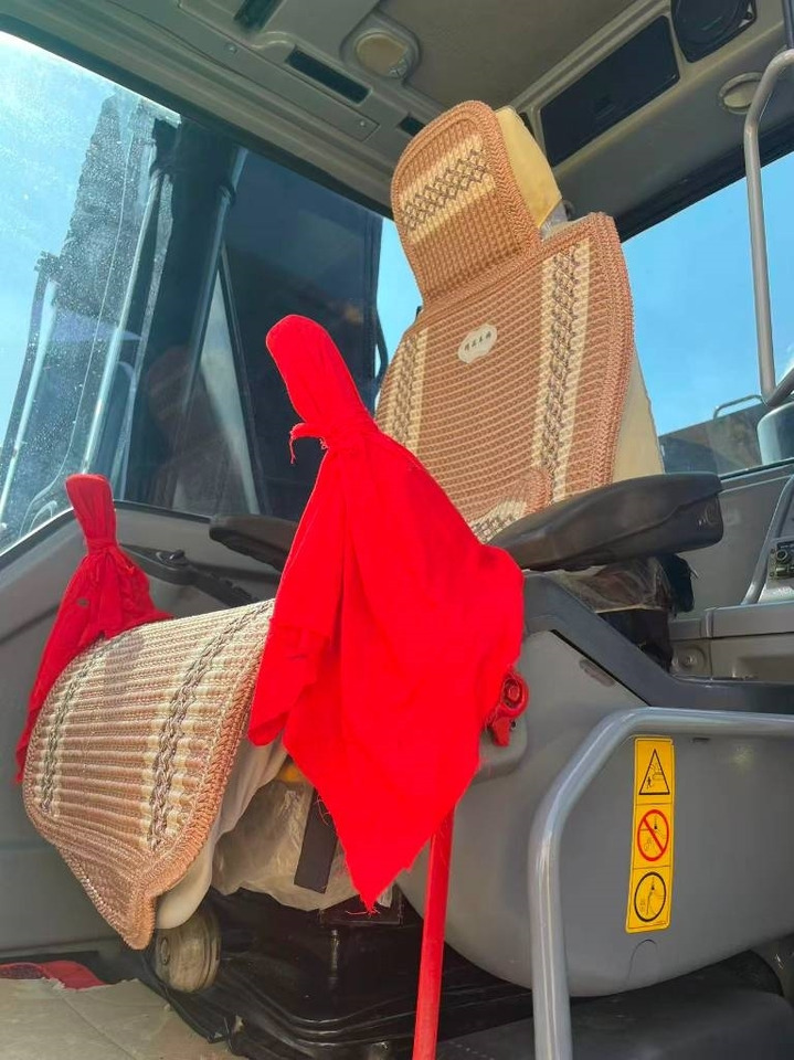 Volvo EC 240 - Excavadora de cadenas: foto 4 Volvo EC 240 - Excavadora de cadenas: foto 4