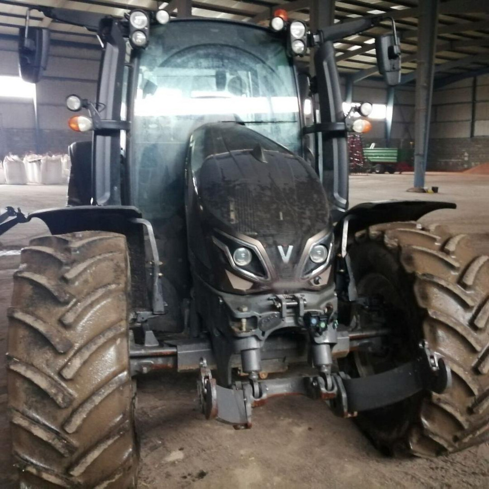 Valtra G, 135, Versu - Tractor: foto 2 Valtra G, 135, Versu - Tractor: foto 2