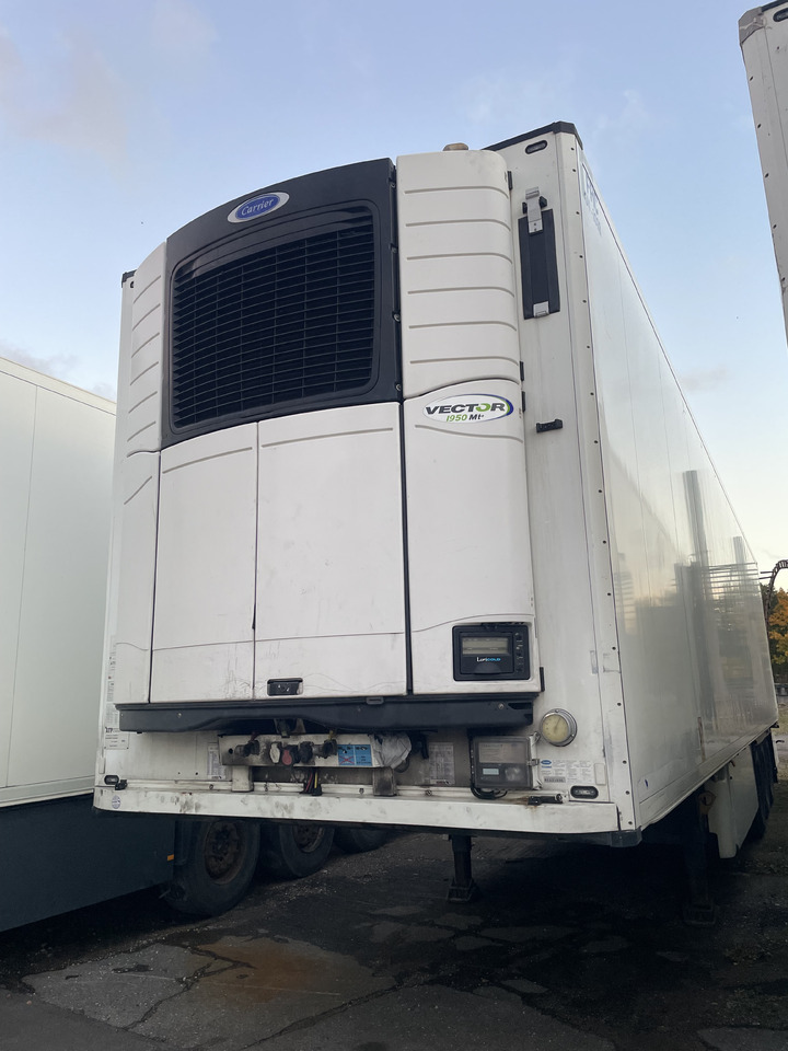 SCHMITZ SKO24 with meat hooks and 2 zone freezer - Semirremolque frigorífico: foto 1 SCHMITZ SKO24 with meat hooks and 2 zone freezer - Semirremolque frigorífico: foto 1