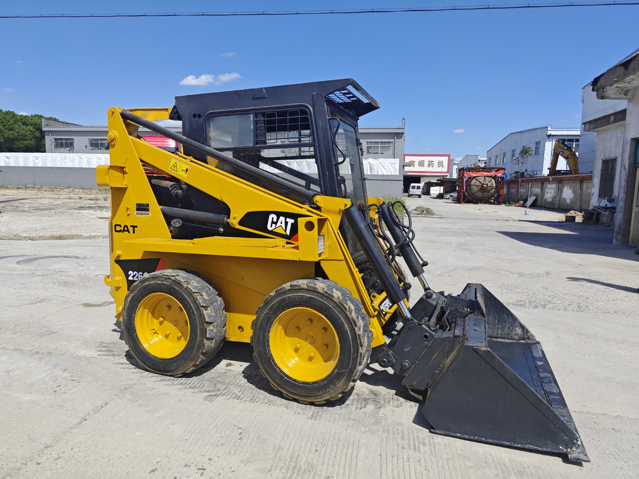 CATERPILLAR 226C - Minicargadora: foto 1 CATERPILLAR 226C - Minicargadora: foto 1