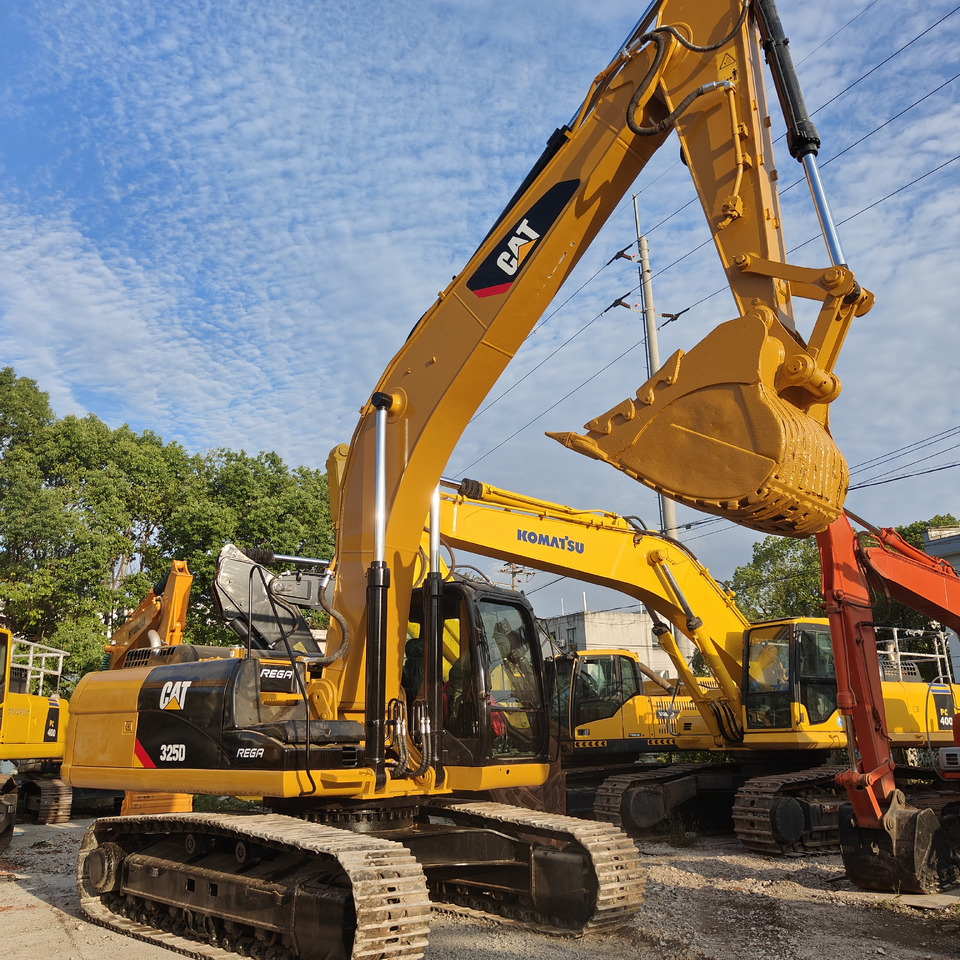 CATERPILLAR 325D - Excavadora de cadenas: foto 2 CATERPILLAR 325D - Excavadora de cadenas: foto 2