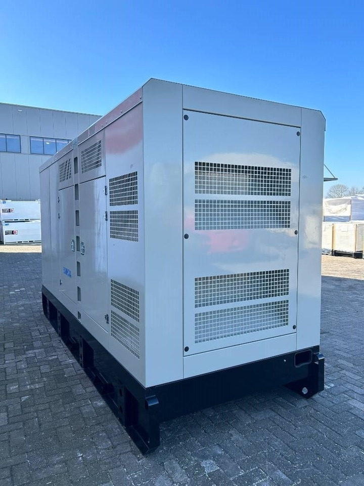 Cummins 6ZTAA13-G4 - 500 kVA Generator - DPX-19845 - Generador industriale: foto 2 Cummins 6ZTAA13-G4 - 500 kVA Generator - DPX-19845 - Generador industriale: foto 2