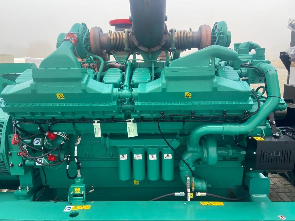 Cummins C2250D5 - 2.250 kVA Genset - QSK60 - DPX-18536-A - Generador industriale: foto 5 Cummins C2250D5 - 2.250 kVA Genset - QSK60 - DPX-18536-A - Generador industriale: foto 5