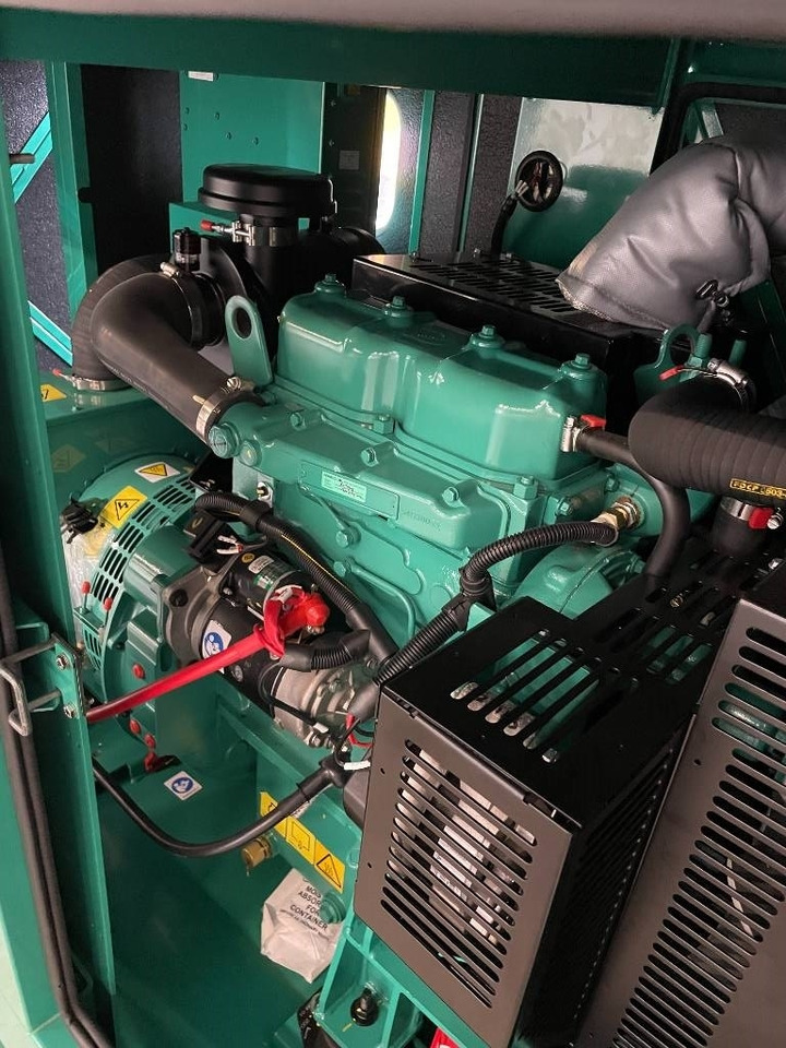Generador industriale Cummins C22D5 - 22 kVA Surplus genset - DPX-18501: foto 15