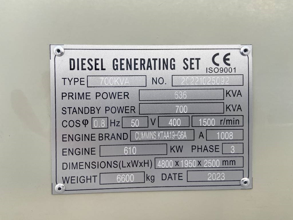 Cummins KTAA19-G6A - 700 kVA Generator - DPX-19848 - Generador industriale: foto 4 Cummins KTAA19-G6A - 700 kVA Generator - DPX-19848 - Generador industriale: foto 4