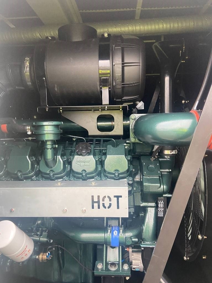 Generador industriale nuevo Doosan DP180LB - 710 kVA Generator - DPX 19857: foto 6 Generador industriale nuevo Doosan DP180LB - 710 kVA Generator - DPX 19857: foto 6