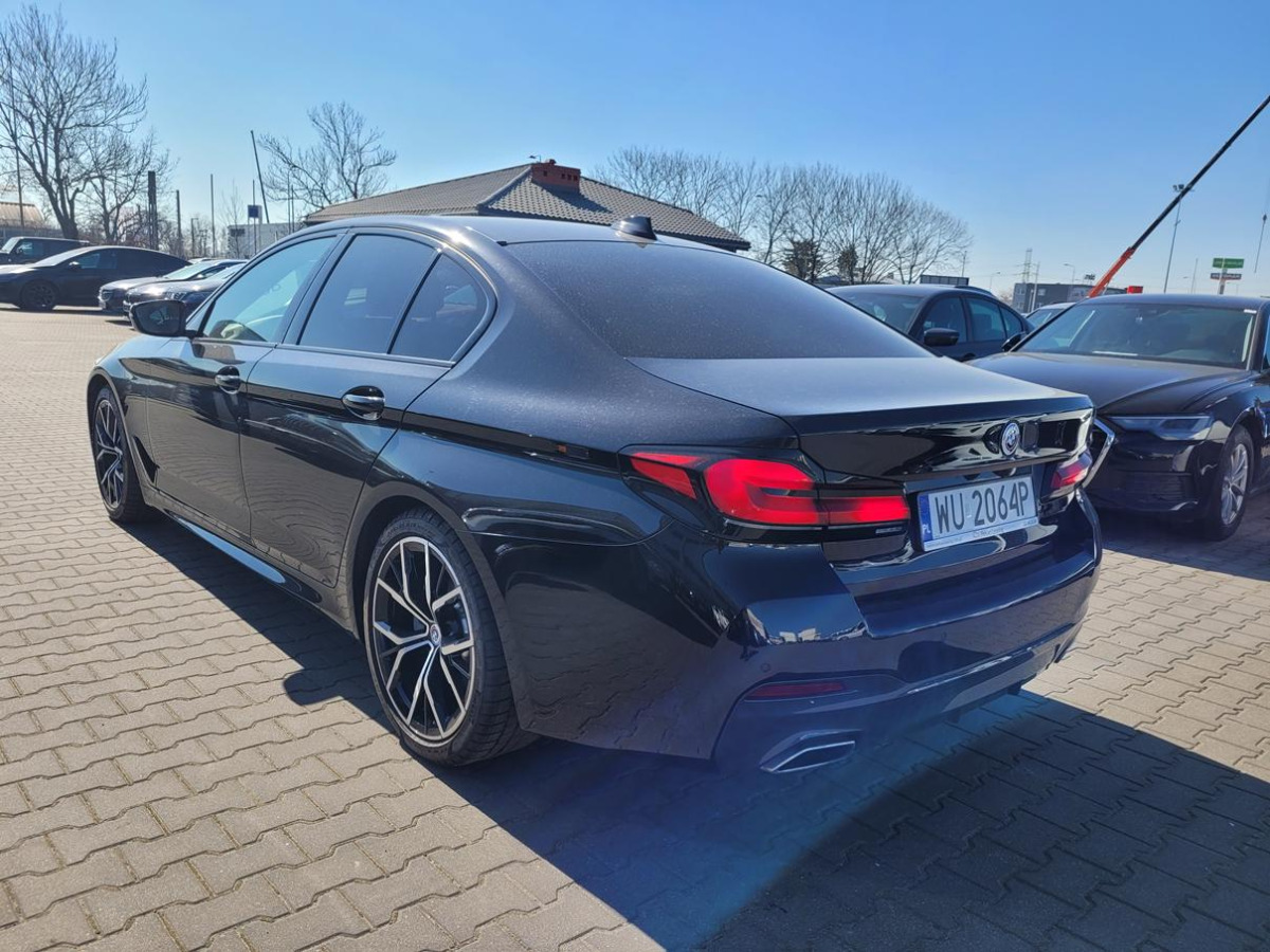 Sedan BMW 540D XDRIVE SEDAN: foto 6