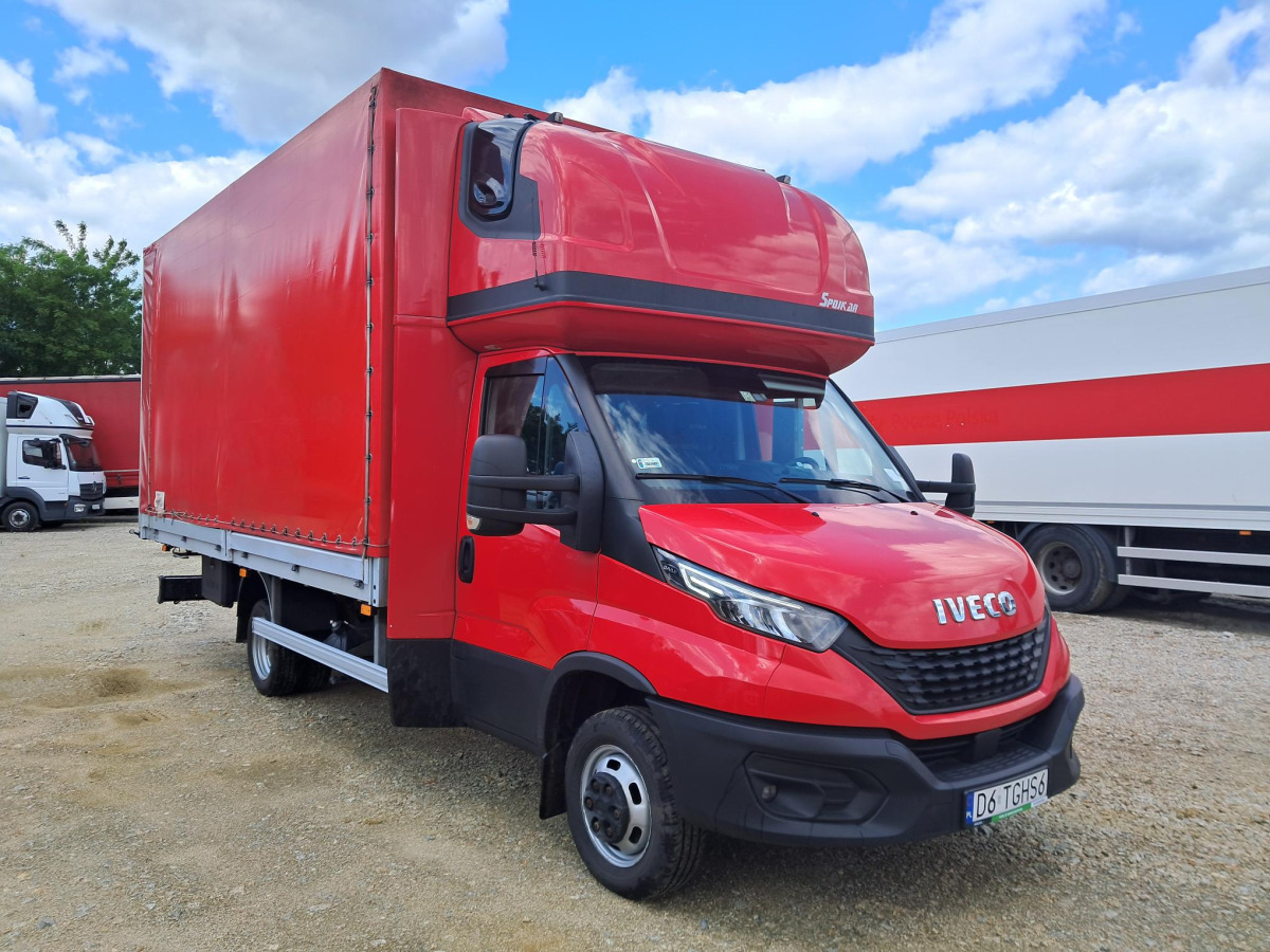 IVECO DAILY PLANDEKA - Furgoneta con lona: foto 1 IVECO DAILY PLANDEKA - Furgoneta con lona: foto 1