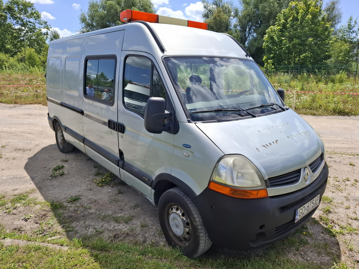 Furgoneta combi RENAULT MASTER BRYGADÓWKA: foto 1