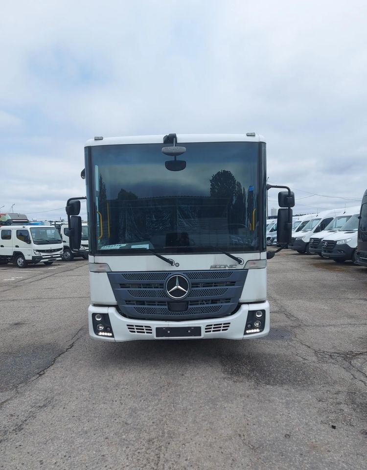 Mercedes-Benz Econic 2630 L ENA - Camión chasis: foto 2 Mercedes-Benz Econic 2630 L ENA - Camión chasis: foto 2