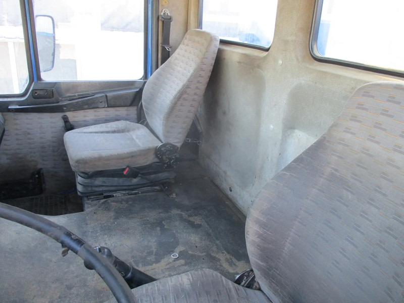 Camión volquete MAN 19.422 , Manual , 3 way tipper , Spring suspension: foto 13 Camión volquete MAN 19.422 , Manual , 3 way tipper , Spring suspension: foto 13