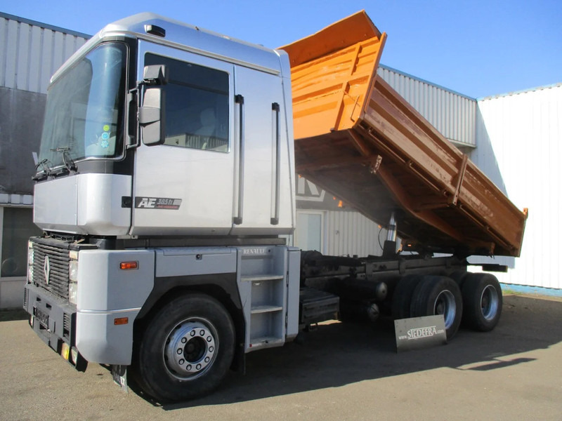 Renault Magnum AE 385 TI , 6x4, 3 Way Tipper ,Manual , Airco ,Spring suspension - Camión volquete: foto 1 Renault Magnum AE 385 TI , 6x4, 3 Way Tipper ,Manual , Airco ,Spring suspension - Camión volquete: foto 1