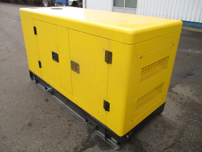 Stedefra VG-R30 , 37.5 KVA , New Diesel generator, 3 Phase - Generador industriale: foto 5 Stedefra VG-R30 , 37.5 KVA , New Diesel generator, 3 Phase - Generador industriale: foto 5