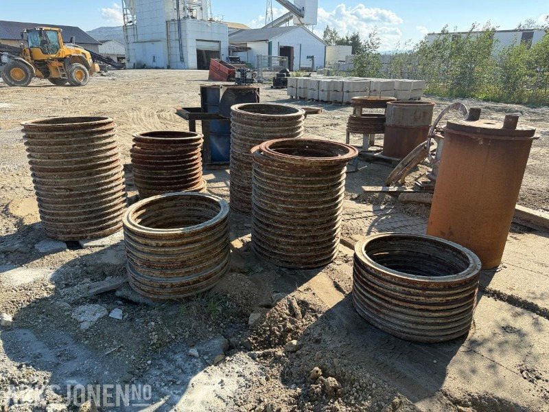 1980 Elmas Støpeutstyr Betongrør diameter 650 mm og høyde 10-100 cm. - Equipo de construcción: foto 4 1980 Elmas Støpeutstyr Betongrør diameter 650 mm og høyde 10-100 cm. - Equipo de construcción: foto 4