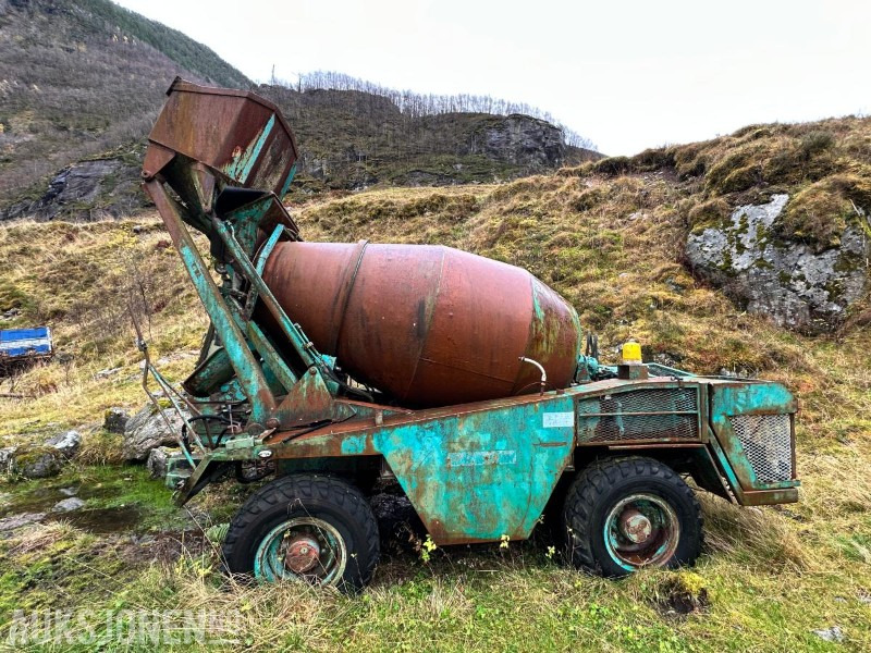 1984 Mariner 35 Betongblander Deleobjekt - Equipo de construcción: foto 2 1984 Mariner 35 Betongblander Deleobjekt - Equipo de construcción: foto 2