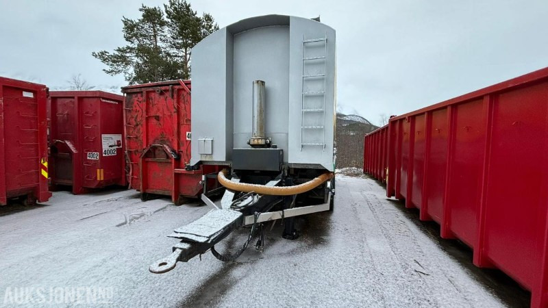 1996 ATKA RSP 24 trippelkjerre med Hillevåg tipp bulktank 6 kammers - Remolque cisterna: foto 3 1996 ATKA RSP 24 trippelkjerre med Hillevåg tipp bulktank 6 kammers - Remolque cisterna: foto 3