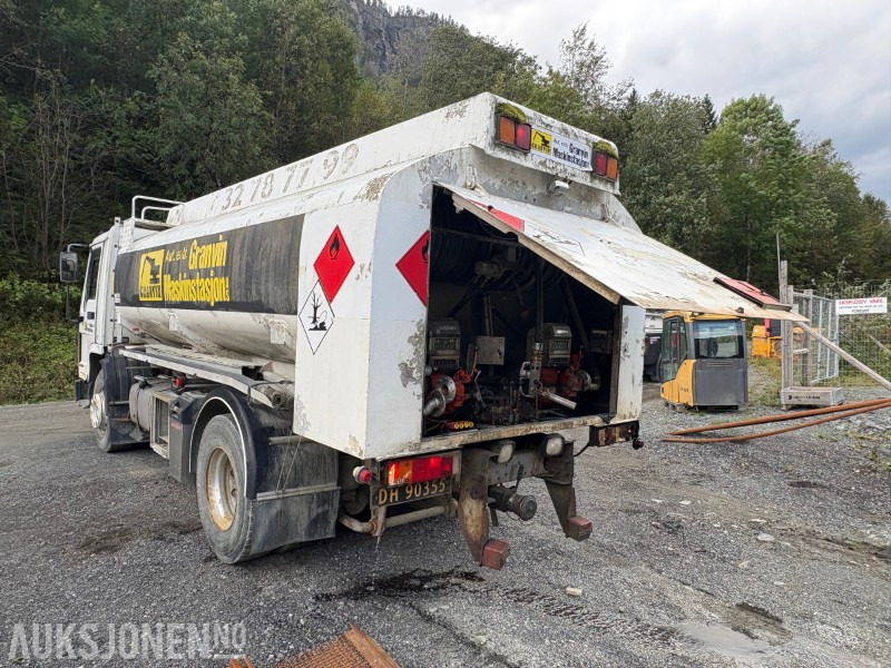 1996 Volvo FL 7 285 - Registrert på sorte skilt - Camión cisterna: foto 4 1996 Volvo FL 7 285 - Registrert på sorte skilt - Camión cisterna: foto 4