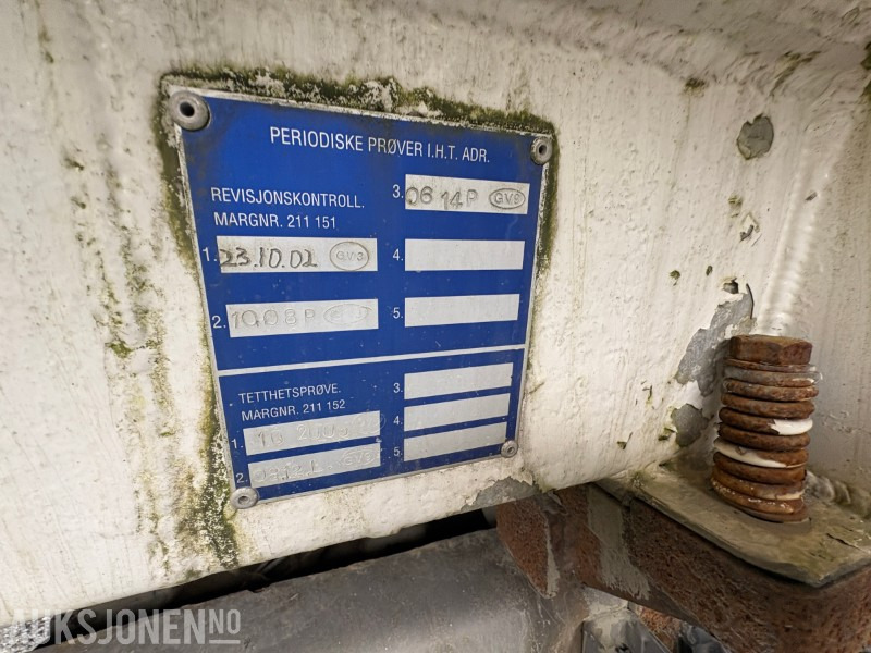 1996 Volvo FL 7 285 - Registrert på sorte skilt - Camión cisterna: foto 5 1996 Volvo FL 7 285 - Registrert på sorte skilt - Camión cisterna: foto 5