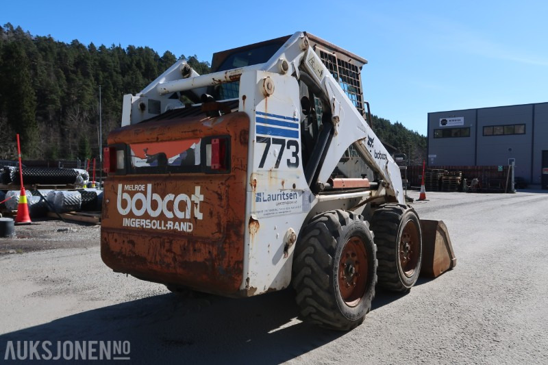 1997 Bobcat 773 Kompaktlaster / Mye utstyr / 1925 timer - Minicargadora: foto 5 1997 Bobcat 773 Kompaktlaster / Mye utstyr / 1925 timer - Minicargadora: foto 5