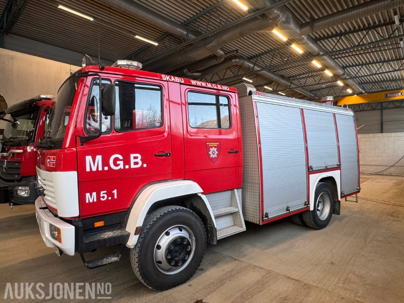 1997 Mercedes-Benz 1124 Af/36 4X4 brannbil registrert som motorredskap med kun 29540 km - Camión de bomberos: foto 1 1997 Mercedes-Benz 1124 Af/36 4X4 brannbil registrert som motorredskap med kun 29540 km - Camión de bomberos: foto 1