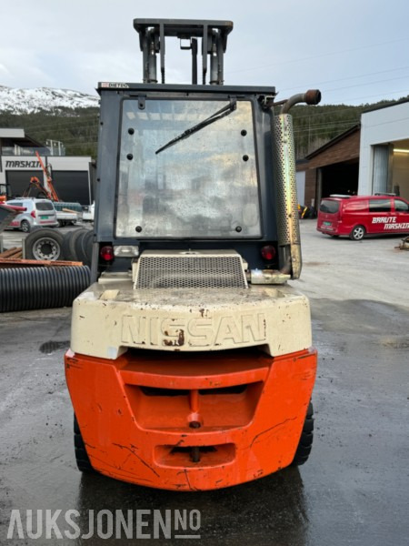 1998 Nissan 35 - Modell WF03A33U - Diesel - Motvektstruck - Plataforma elevadora: foto 5 1998 Nissan 35 - Modell WF03A33U - Diesel - Motvektstruck - Plataforma elevadora: foto 5