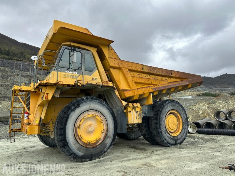 2001 Komatsu HD 785-5 Tipptruck - 91 tonns lastekapasitet - Registrert med sorte skilter - - Dúmper: foto 4 2001 Komatsu HD 785-5 Tipptruck - 91 tonns lastekapasitet - Registrert med sorte skilter - - Dúmper: foto 4