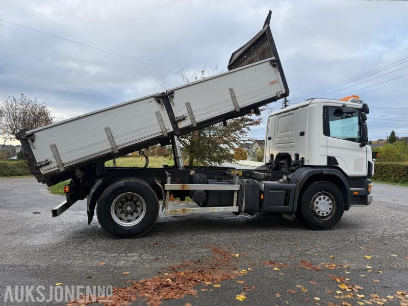 Camión volquete 2001 Scania P94GB4X2NZ260 TIPPBIL.: foto 11 Camión volquete 2001 Scania P94GB4X2NZ260 TIPPBIL.: foto 11