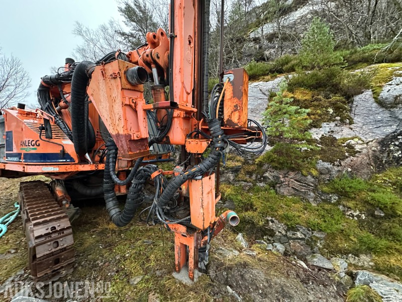 Perforadora 2001 Tamrock Ranger 500 – DB700 bomtype - borerigg: foto 36