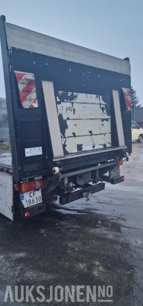 2001 Volvo FL6H EURO 3 Kranbilen m/ HMF kran - Camión grúa: foto 4 2001 Volvo FL6H EURO 3 Kranbilen m/ HMF kran - Camión grúa: foto 4