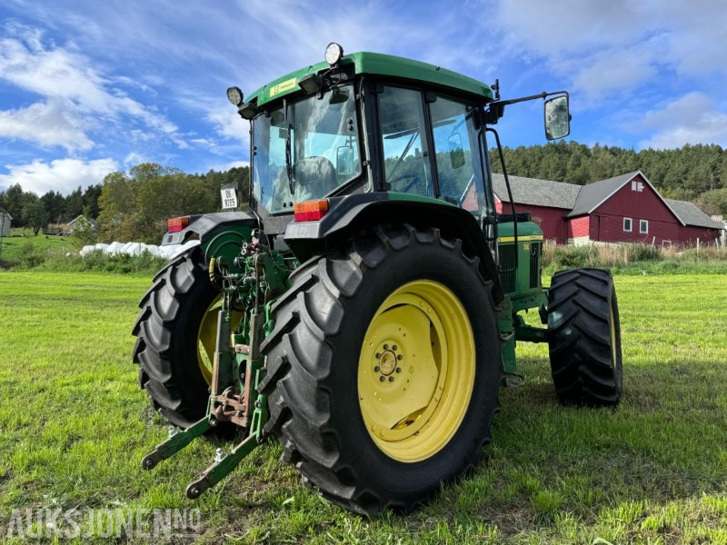 2002 John Deere 6210 - 4x4 - 40 km/t - 105 hk - Tractor: foto 4 2002 John Deere 6210 - 4x4 - 40 km/t - 105 hk - Tractor: foto 4