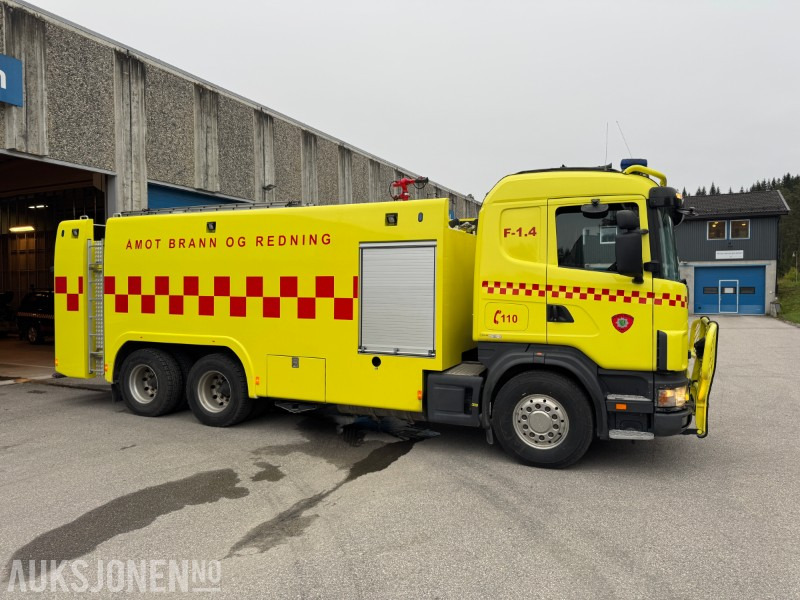 2002 Scania R164 tankbil med masse utstyr. 6X4 - Camión de bomberos: foto 4 2002 Scania R164 tankbil med masse utstyr. 6X4 - Camión de bomberos: foto 4