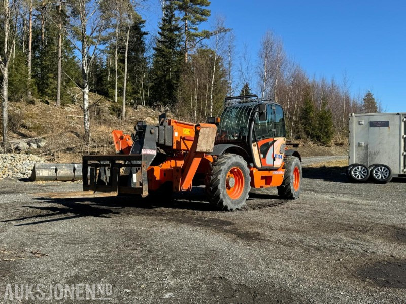 2003 Fiat-kobelco T17 radiostyrt teleskoplaster, 2262 t - Manipulador telescópico: foto 1 2003 Fiat-kobelco T17 radiostyrt teleskoplaster, 2262 t - Manipulador telescópico: foto 1