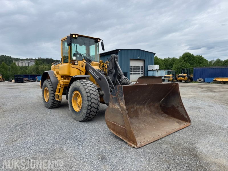 2004 Volvo L90E Hjullaster 3 og 4 funksjon - Cargadora de ruedas: foto 3 2004 Volvo L90E Hjullaster 3 og 4 funksjon - Cargadora de ruedas: foto 3