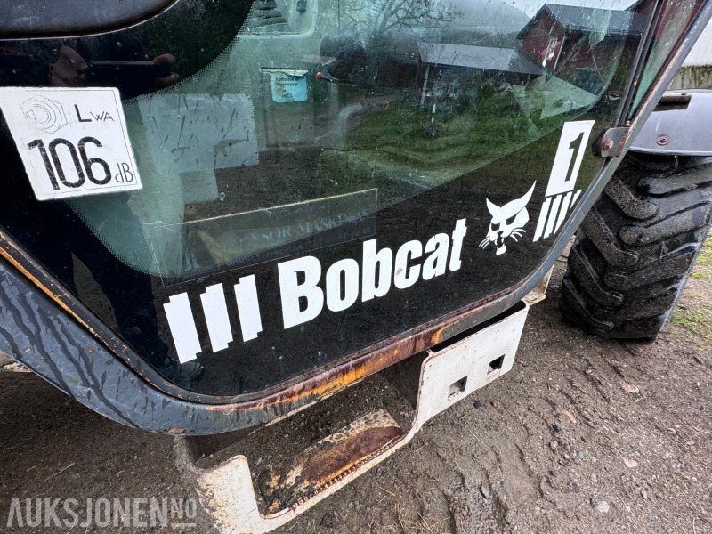 Manipulador telescópico 2005 Bobcat T35120SL Teleskoptruck / Teleskoplaster - 4x4x4 - avvatringssylinder - Støttelabber - Hydraulisk redskapslås - Jibb - Skuffe - 2 stk pallegafler: foto 10