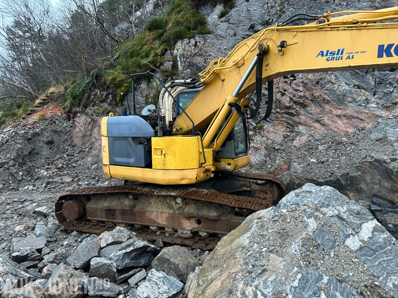 2005 Komatsu PC228USLC-3K gravemaskin // graveskuffe // opplegg til rotortilt - Excavadora: foto 4 2005 Komatsu PC228USLC-3K gravemaskin // graveskuffe // opplegg til rotortilt - Excavadora: foto 4