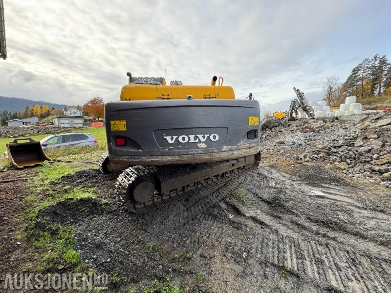 2006 Volvo EC210BLC gravemaskin med tannskuffe - Excavadora: foto 4 2006 Volvo EC210BLC gravemaskin med tannskuffe - Excavadora: foto 4
