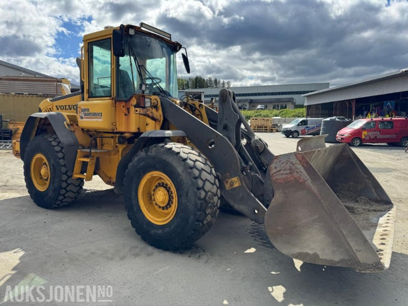 2006 Volvo L70E med skuffe - Cargadora de ruedas: foto 4 2006 Volvo L70E med skuffe - Cargadora de ruedas: foto 4
