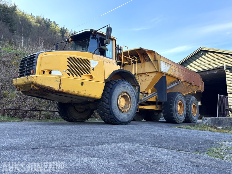 2006 mod Volvo A35D - sorte skilter - 18 182 timer - 89 085 km - Dúmper: foto 1 2006 mod Volvo A35D - sorte skilter - 18 182 timer - 89 085 km - Dúmper: foto 1