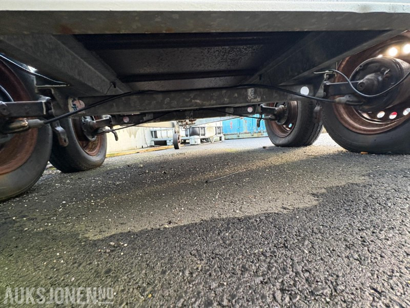 2008 Dieselaggregat 18,75 kVA på henger 400/230 V, 3-fase - Equipo de construcción: foto 5 2008 Dieselaggregat 18,75 kVA på henger 400/230 V, 3-fase - Equipo de construcción: foto 5