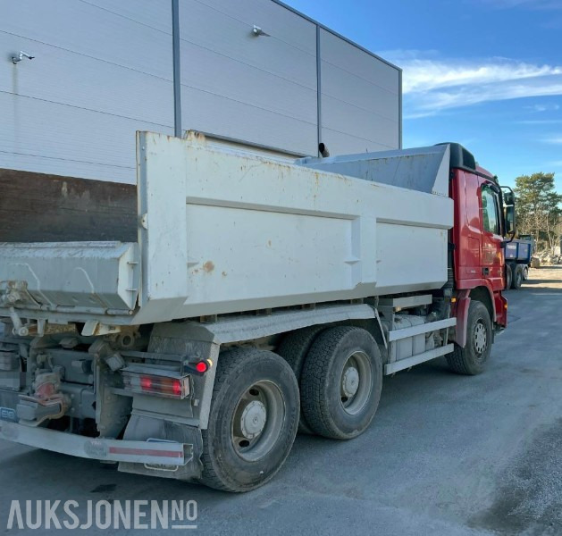 2009 Mercedes-Benz 6x4 tippbil / MP3-motor / Clutsj - Camión volquete: foto 4 2009 Mercedes-Benz 6x4 tippbil / MP3-motor / Clutsj - Camión volquete: foto 4