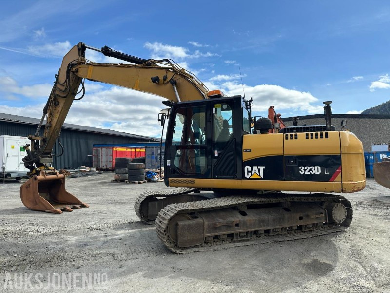 2010 CAT 323D GRAVEMASKIN - 14167 TIMER - Excavadora: foto 3 2010 CAT 323D GRAVEMASKIN - 14167 TIMER - Excavadora: foto 3