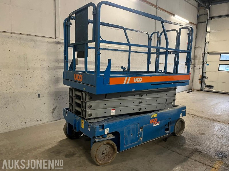 Plataforma elevadora 2010 Genie GS 2646 sakselift - batteri - 9,92 m - 285 timer: foto 1