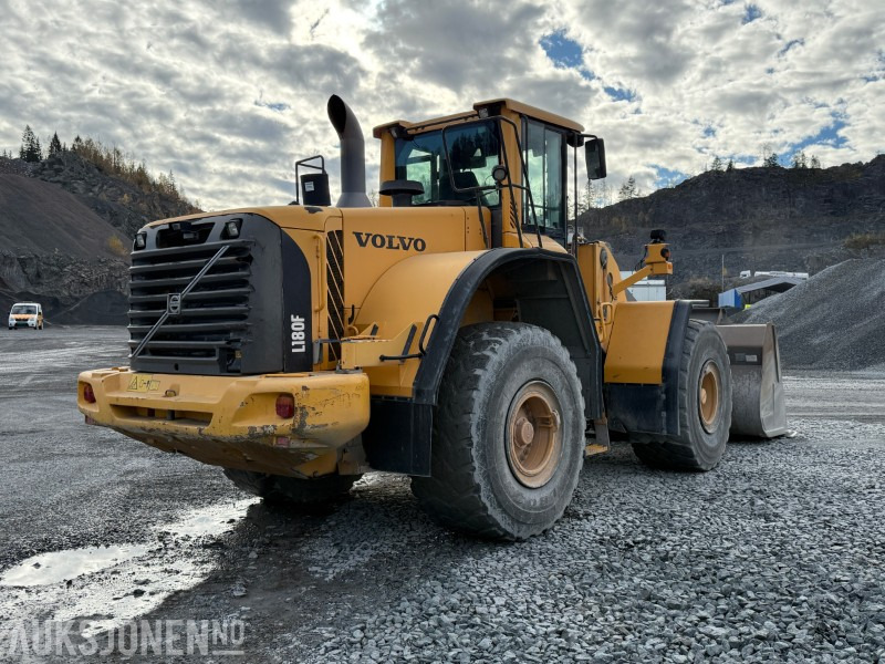 2010 Volvo L180F hjullaster med skuffe / Spakstyring - Cargadora de ruedas: foto 5 2010 Volvo L180F hjullaster med skuffe / Spakstyring - Cargadora de ruedas: foto 5