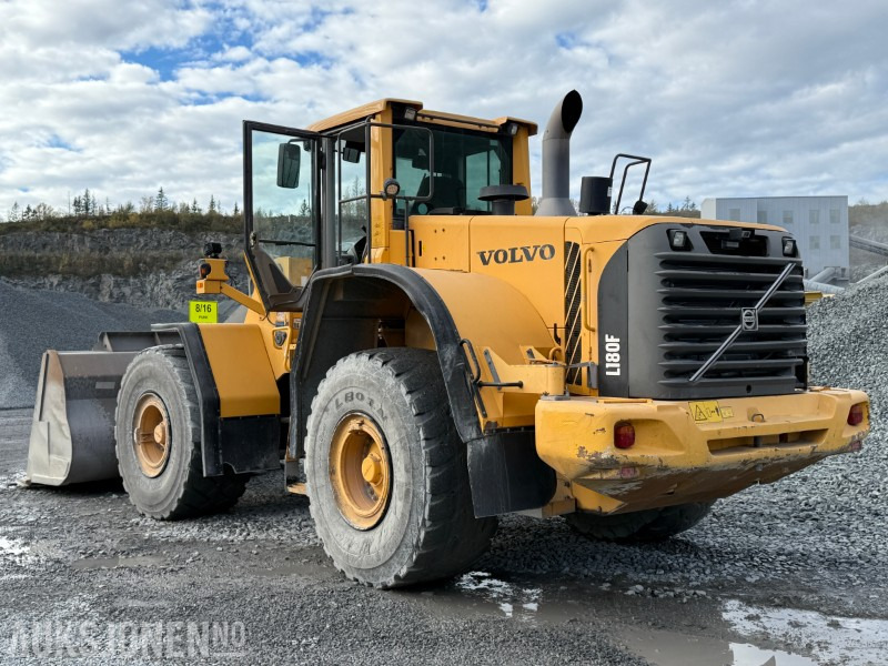 2010 Volvo L180F hjullaster med skuffe / Spakstyring - Cargadora de ruedas: foto 3 2010 Volvo L180F hjullaster med skuffe / Spakstyring - Cargadora de ruedas: foto 3